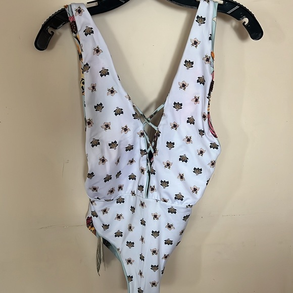 Agua Bendita Becca Varenna Reversible 1Pc Swimsuit Size XL - Picture 9 of 14